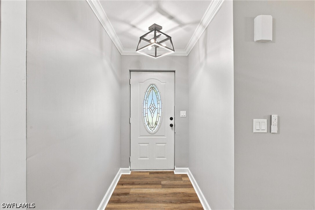 Foto del edificio - 646 SE 12th Ct