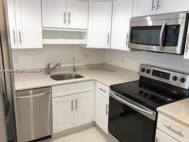 Building Photo - 2780 NE 183rd St