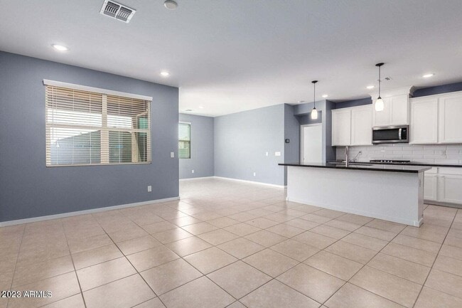 Building Photo - 4071 E Giara St