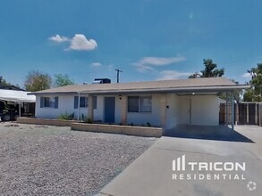 Building Photo - 1649 W Pueblo Ave
