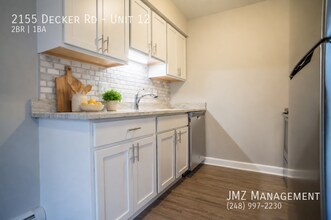 Building Photo - 2155 Decker Rd