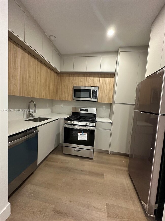 Building Photo - 1619 Jefferson Ave