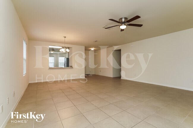 Foto del edificio - 604 SW 6th Ave