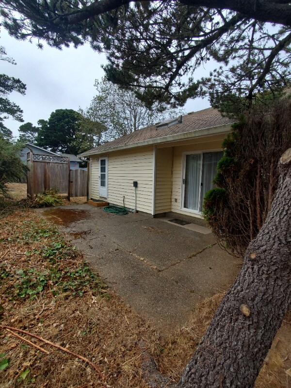 Foto del edificio - 2175 NW Keel Ave