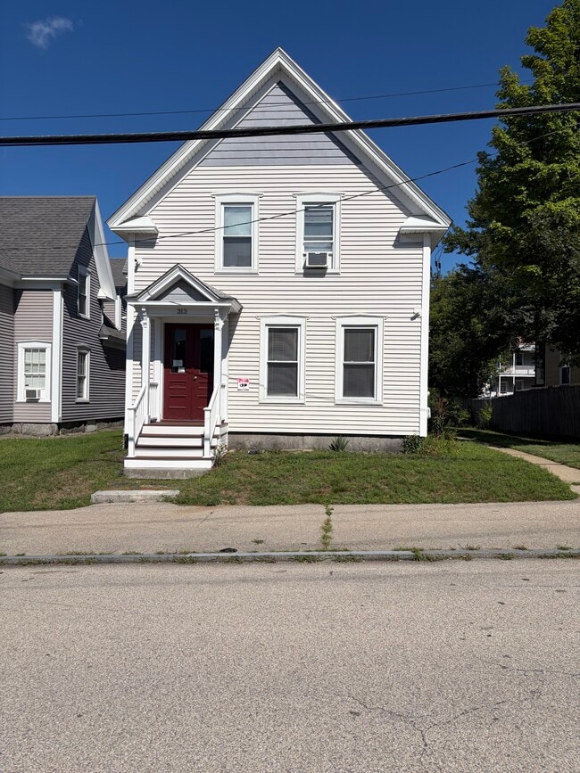 Building Photo - 313 Jewett St