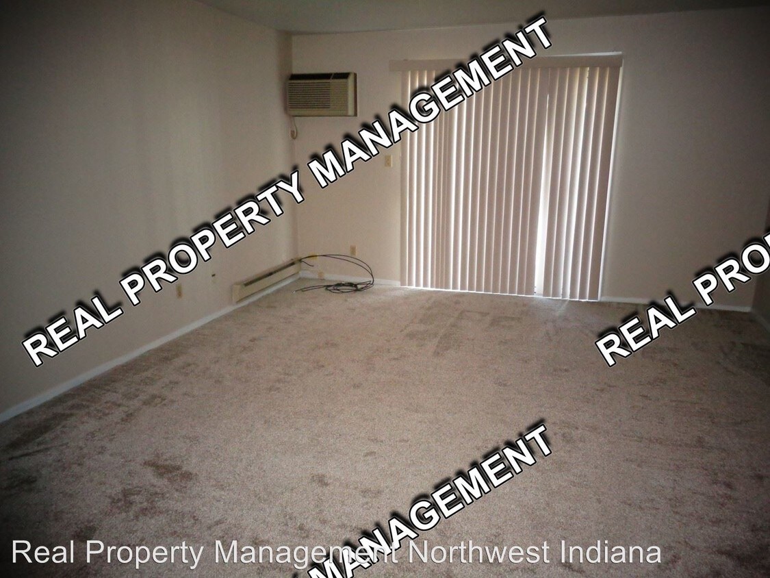 Primary Photo - 1 br, 1 bath House - 10049 Kennedy Avenue #2D