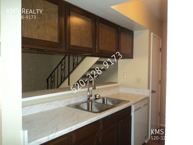 Building Photo - 6609 East Calle Alegria