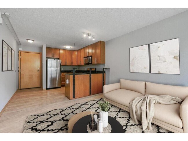 Foto del edificio - 2530 1st Ave S