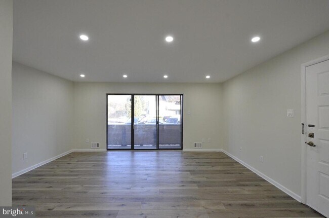 Foto del edificio - 801 The Woods
