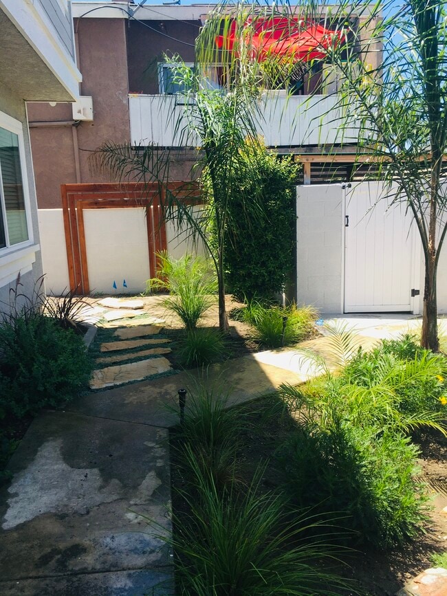 Backyard - 515 E Pine St