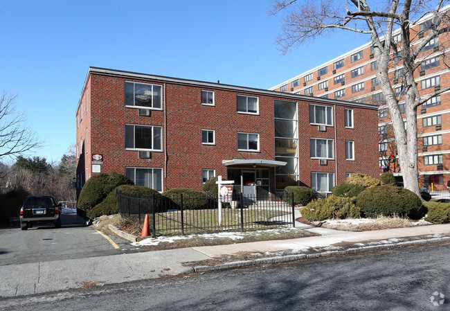 Building Photo - Carriage Place Apartments