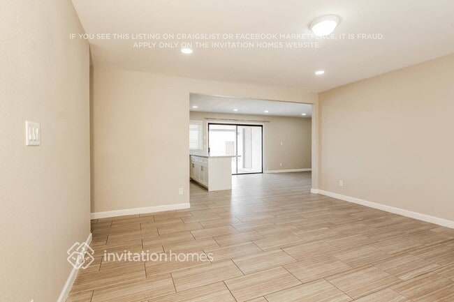 Building Photo - 1918 E Pebble Beach Dr
