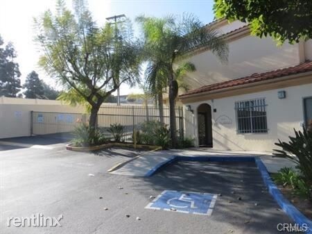 Building Photo - 5500 Torrance Blvd