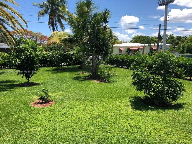 Foto del edificio - 1538 Funston St