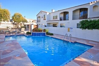 Building Photo - 1750 E Ocotillo Rd