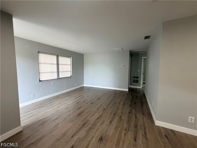 Building Photo - 1759 Aquarius Ct