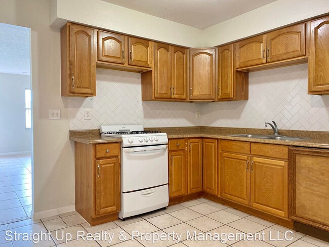 Building Photo - 2 br, 1 bath House - 5650 Cherry Wood Circle