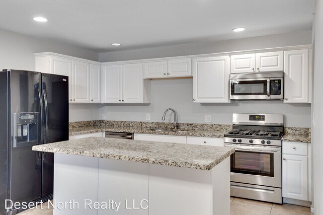 Building Photo - 5 br, 3 bath House - 1201 W 6th Street
