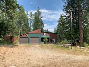 Building Photo - 298 Woods Rd