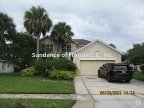 Building Photo - 1759 Golfview Dr