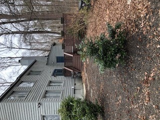Building Photo - 2011 Rocky Point Pkwy
