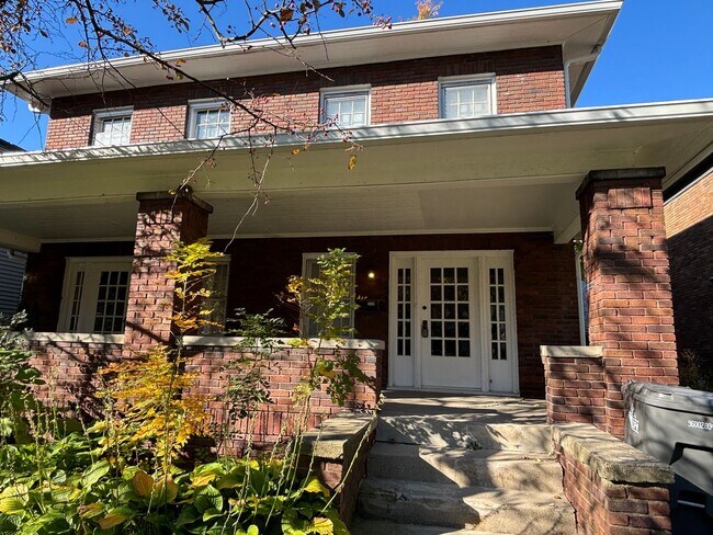 Building Photo - 5262-64 College