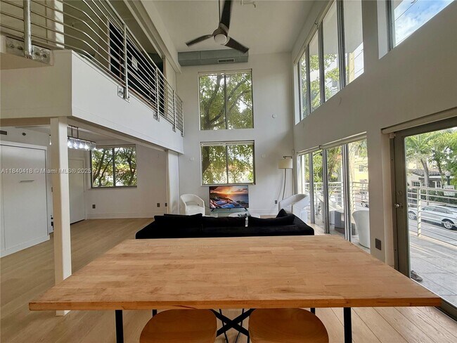 Foto del edificio - 900 4th St