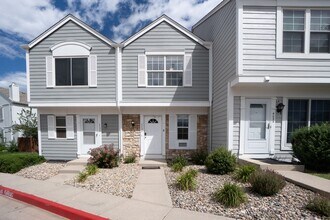 Building Photo - 4030 Baytown Dr