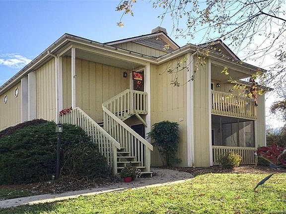 Primary Photo - 110 Heywood Rd #18C