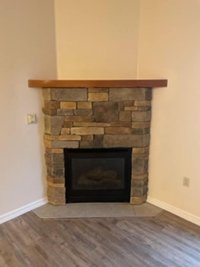 Building Photo - Whitefish Ground Floor Condo