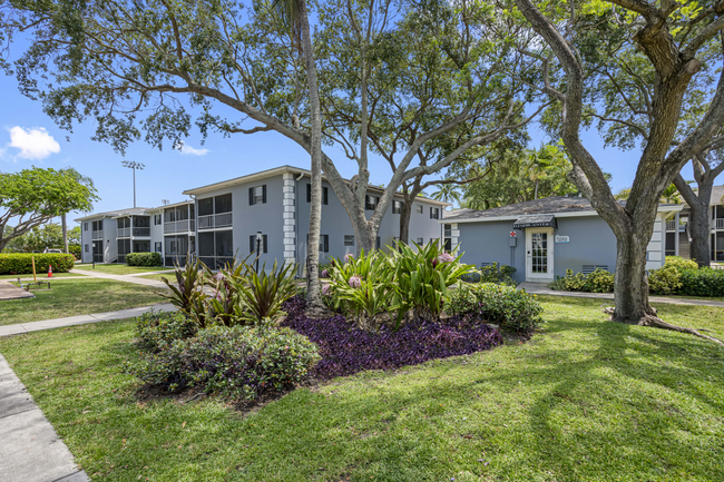 Building Photo - The Village at Eastpointe Apartments