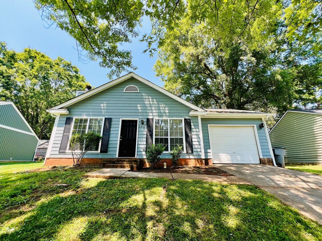 Primary Photo - 3417 Braewick Pl