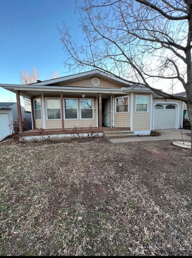 Building Photo - 12232 Woodland Hills Dr
