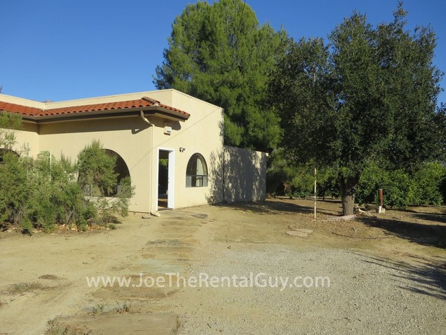 Building Photo - 1 br, 1 bath House - 900 # B Orange Rd