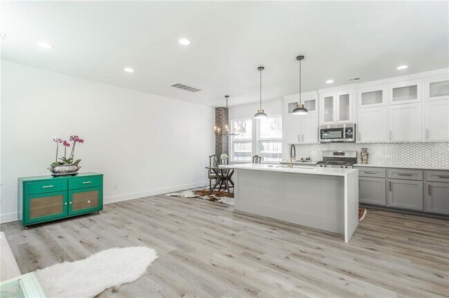 Foto del edificio - 1106 NW 79th St