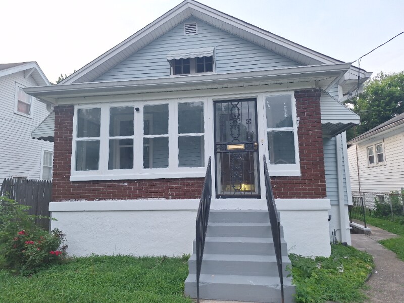 Foto principal - 737 Iowa Ave