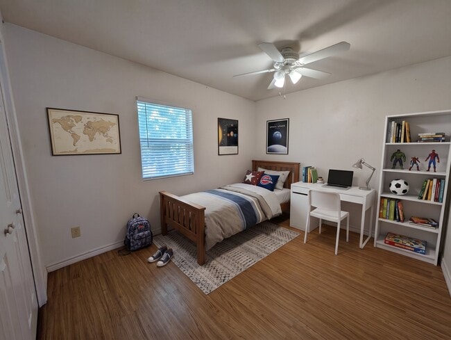 Building Photo - 114 Scofield Ave