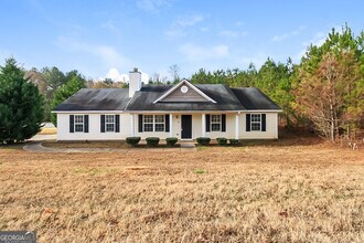 Building Photo - 7 Mineral Springs Ct