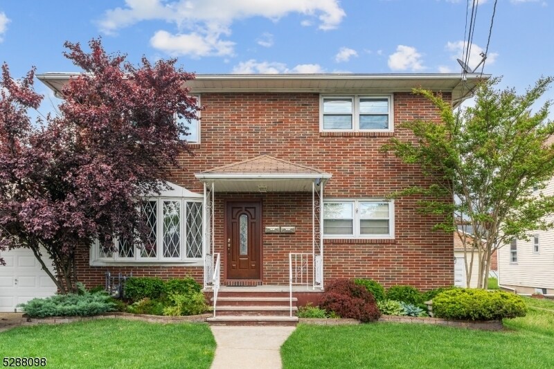 Foto principal - 311 Clinton St