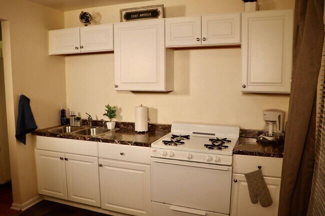 Foto del edificio - 1600-1602-1602 N Jackson St