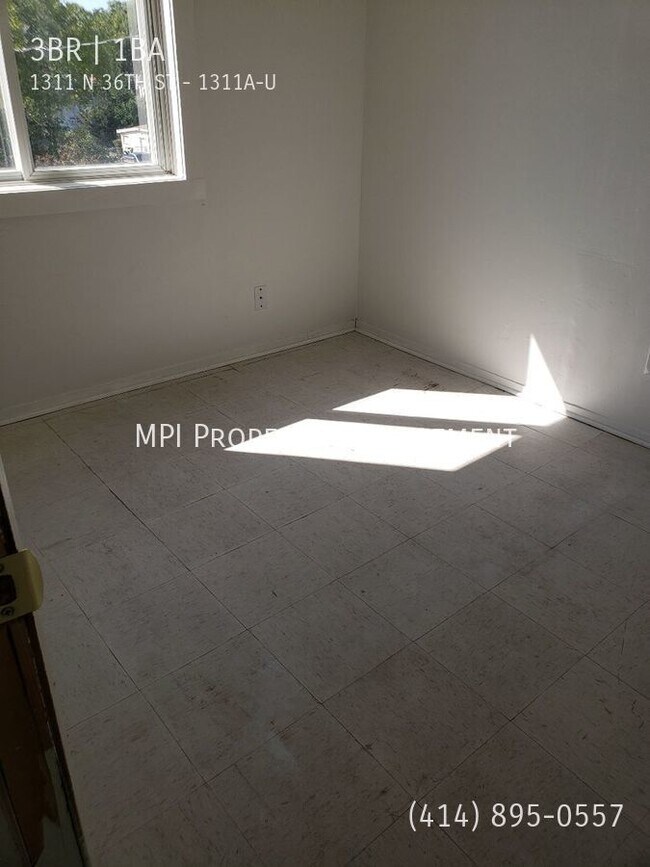 Foto del edificio - 1311A N 36th Street Upper 3 Bedroom