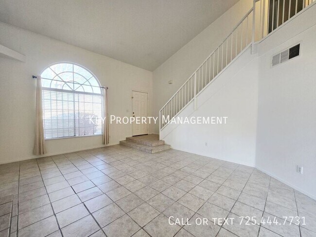 Foto del edificio - REMODELED 2 PRIMARY BEDROOM TOWNHOME IN GA...