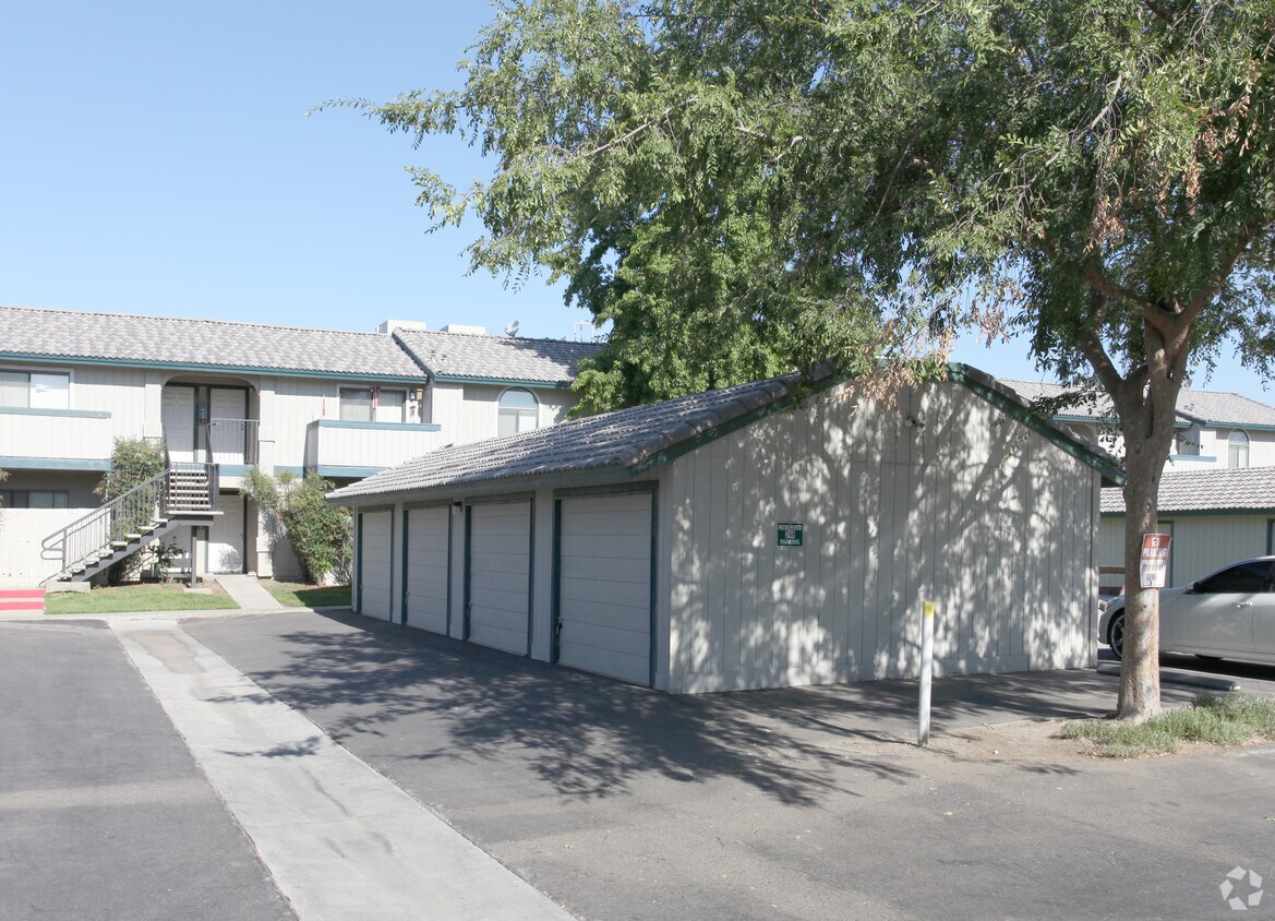 Park Place Apartments Lemoore, CA