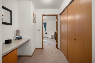 1x1 FP2 Hallway to Masterbedroom - Prairie Hills