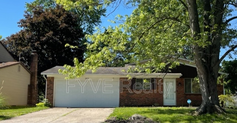 Primary Photo - 2615 Bretton Woods Dr