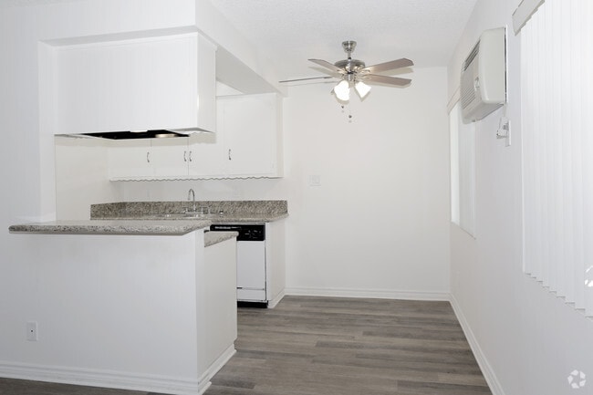 Interior Photo - Stratford Apartments