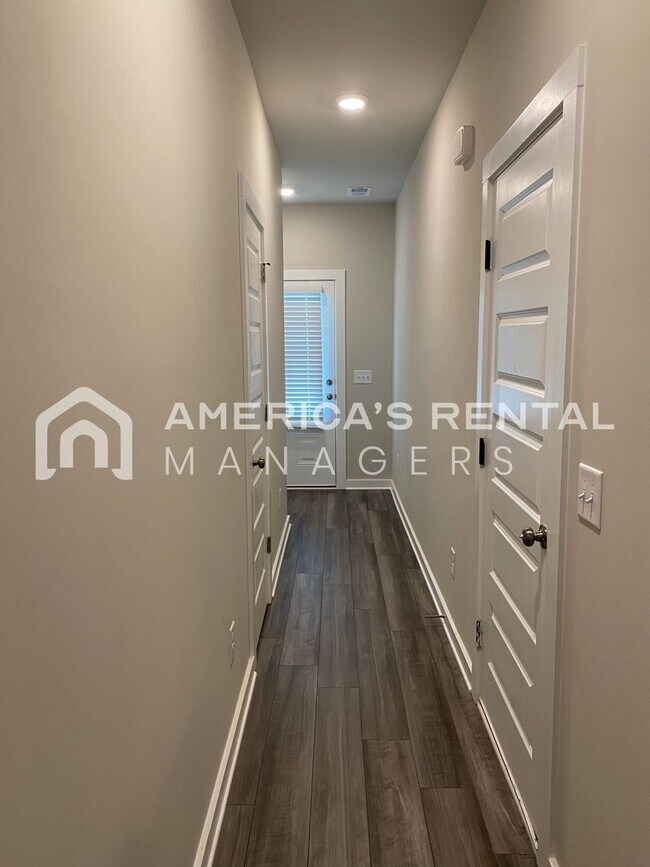 Foto del edificio - Home for Rent in Cullman, AL… Available to View Now! GET 1 MONTH FREE RENT!!!