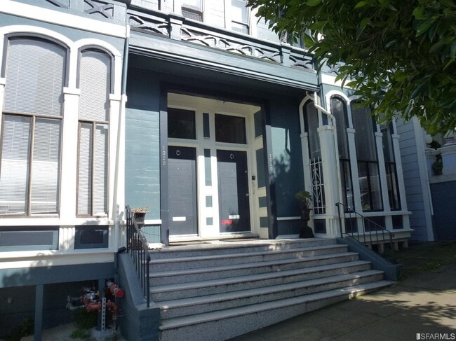 Building Photo - 1020 Pierce St