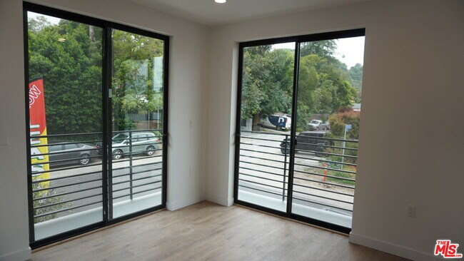 Foto del edificio - 10867 Fruitland Dr