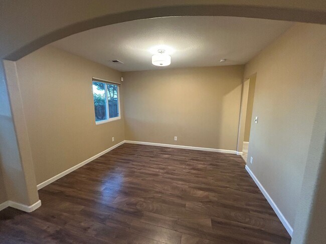 Foto del edificio - Great Family Home in Fantastic Hollister Neighborhood!